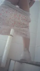 稀缺厕拍第11部 09/39
