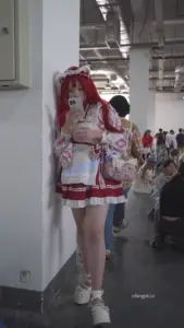 (BC-AA-673)猫耳女仆小姐姐蹲下走光..低角度CD蹲下内裤贴镜头