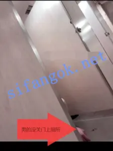✅ST开票 xiao-Lin-6 长腿 男厕所露出 打开门插B 旁边男没关门