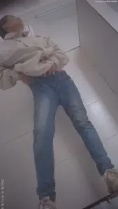稀缺厕拍第11部 39/48