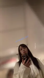 【日产精选】026纯白羊毛裙美女地铁被CD全透气蕾丝丁字裤