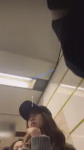 【日产精选】027灰色针织连衣裙翘臀美女被CD粉色丁字
