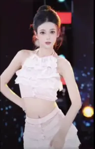 【主播厕拍8】超清晰主播厕拍